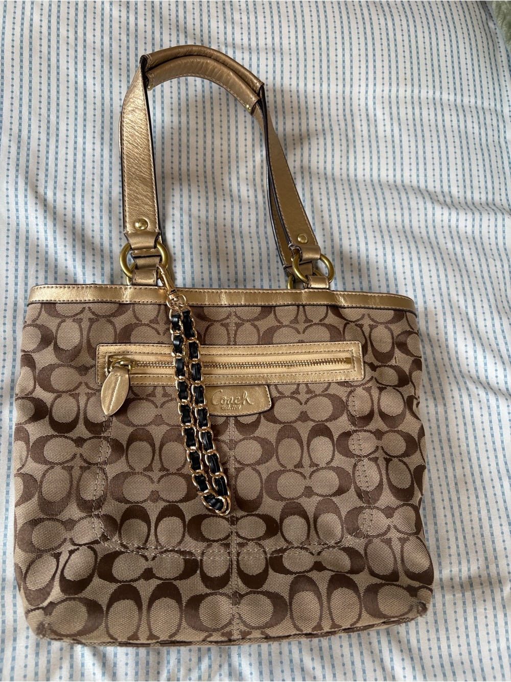 Coach Signature Canvas Tote Handbag in Brown with Gold Trim, excellent condition